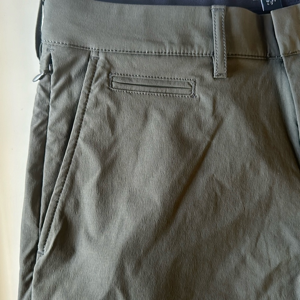 J.Crew Tech Short - Picture 2 of 8